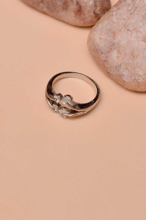 Size 0 Daily Wear Silver Ring