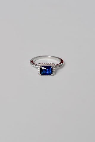 blue-silver-ring