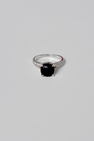 black-ring