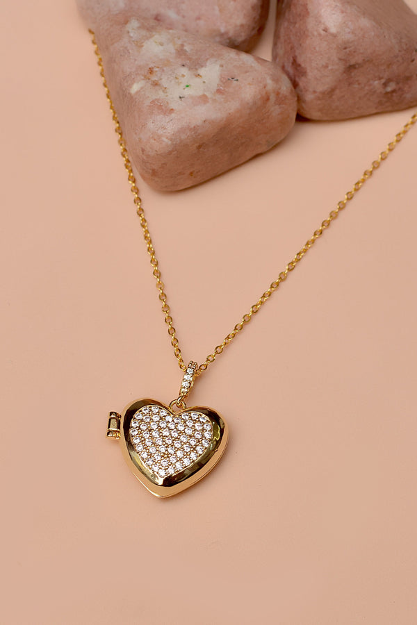 Daily Wear Golden Locket Pendant