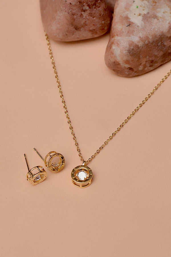 Daily Wear Golden Locket Set