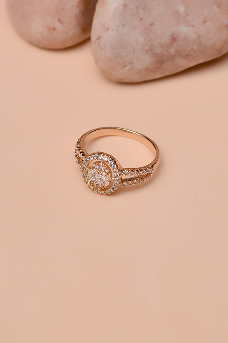 Size 9 Daily Wear Golden Ring