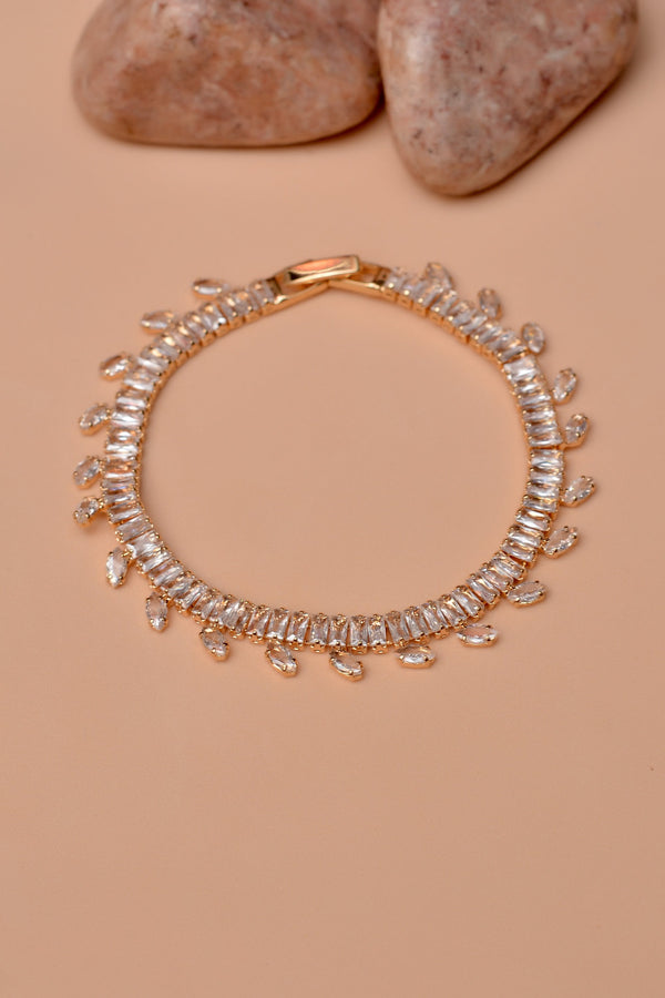Daily Wear Golden Bracelet