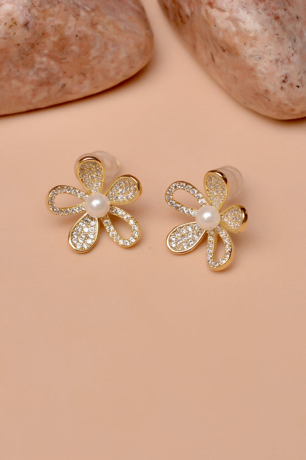 Daily Wear Golden Ear Studs