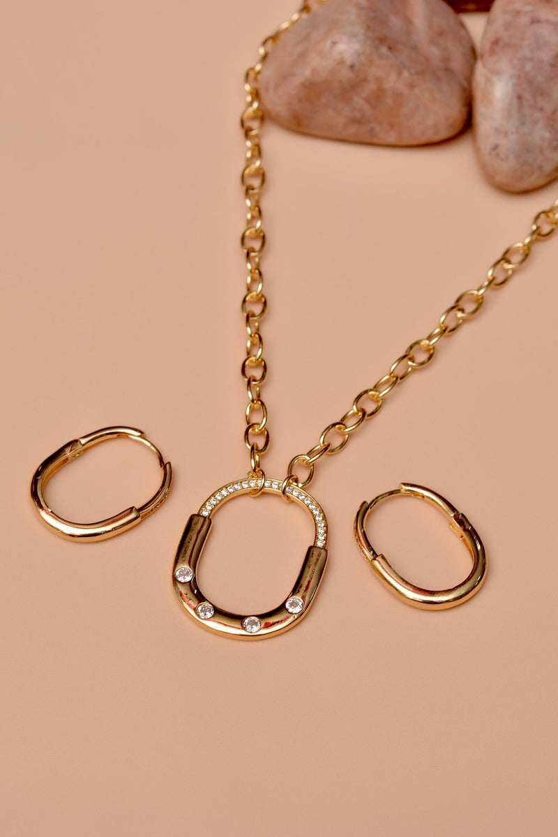 Daily Wear Golden Locket Set