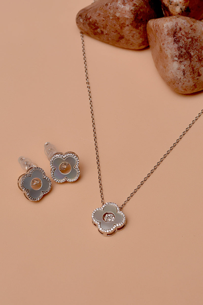 Daily Wear Silver Locket Set
