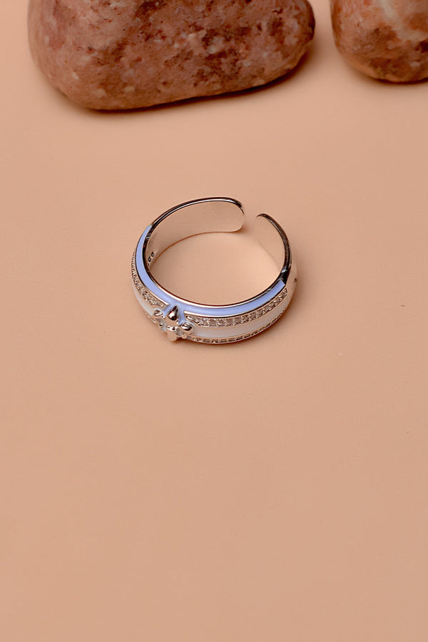 Size 0 Daily Wear White Ring