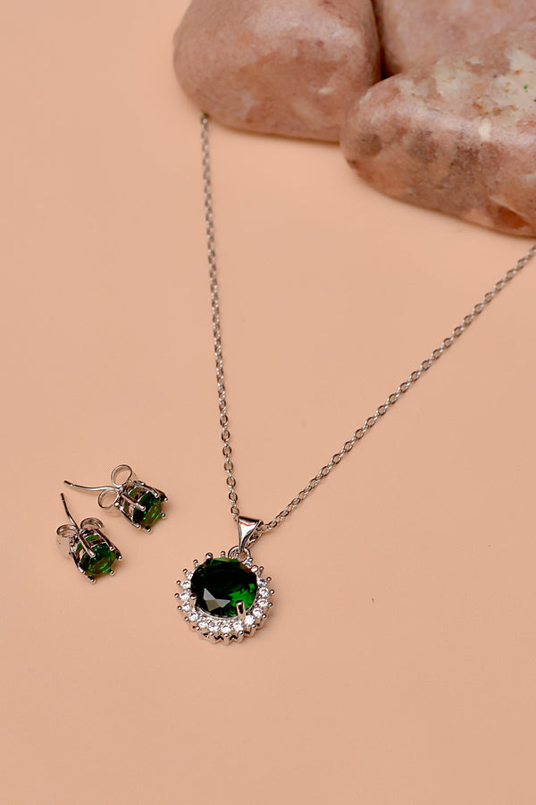 Daily Wear Green Locket Set