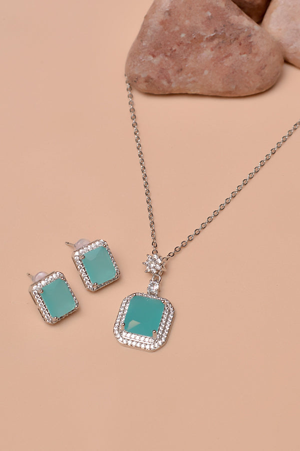 Daily Wear Green Locket set
