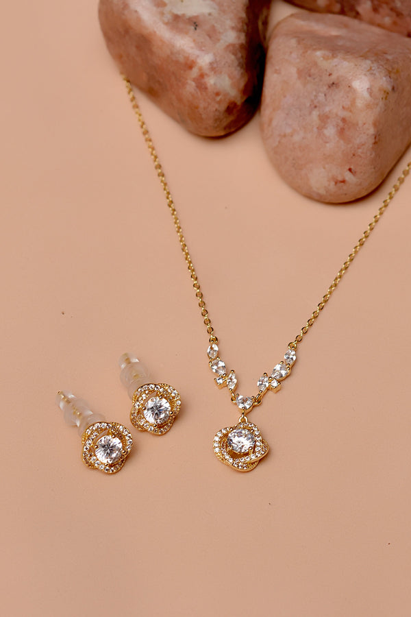 Daily Wear Golden Locket Set