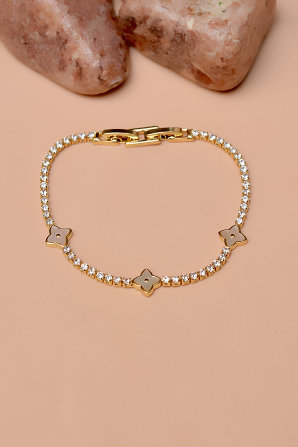 Daily Wear Golden Bracelet