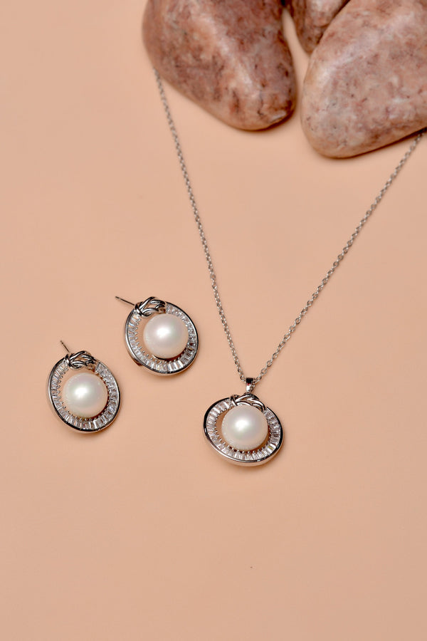 Daily Wear White Locket set