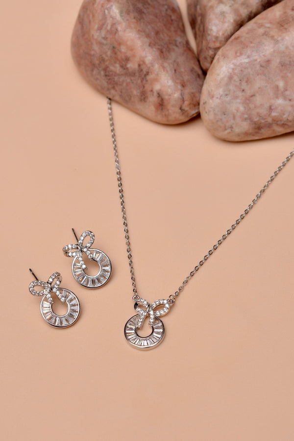 Daily Wear Silver Locket set