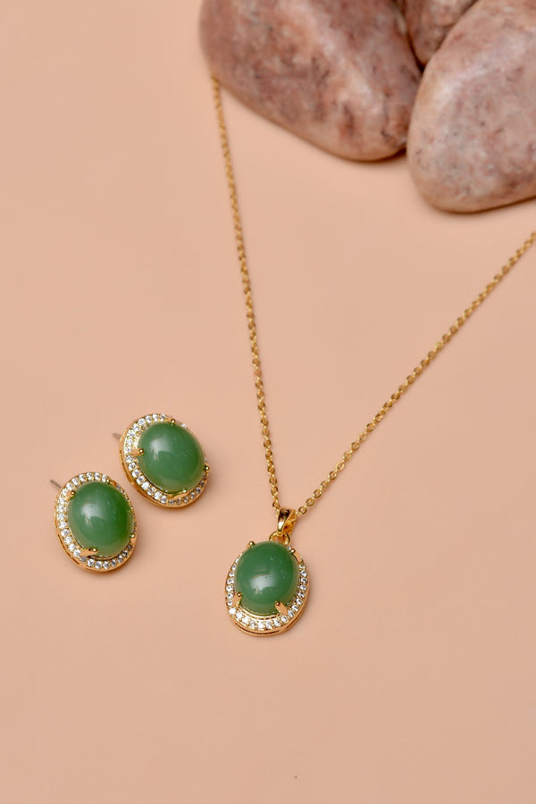 Daily Wear Green Locket set