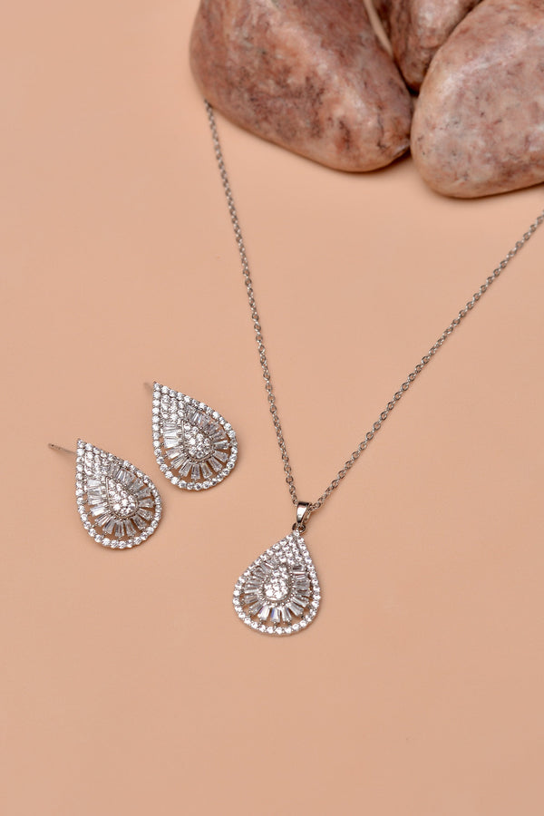 Daily Wear Silver Locket set