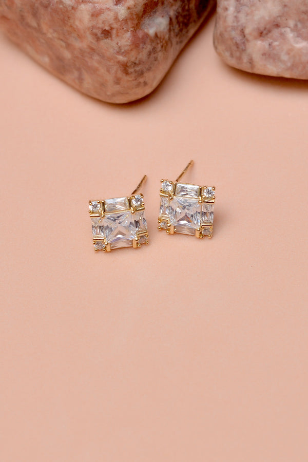 Daily Wear Golden Ear Studs