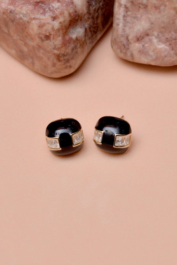 Daily Wear Black Ear Studs