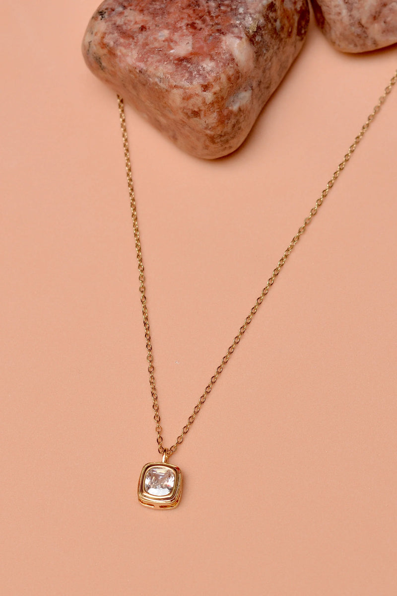 Daily Wear Golden Locket Pendant