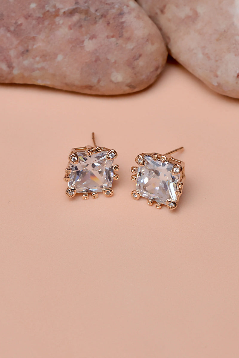 Daily Wear Golden Ear Studs