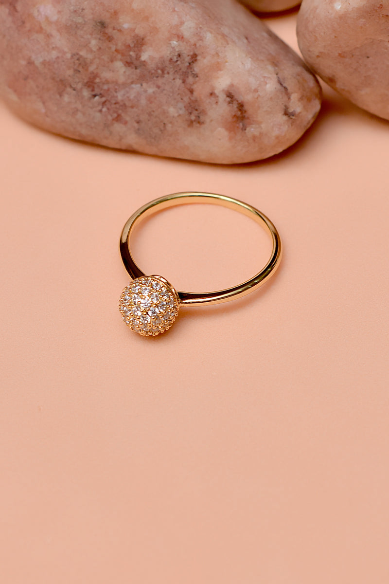 Size 8 Daily Wear Golden Ring