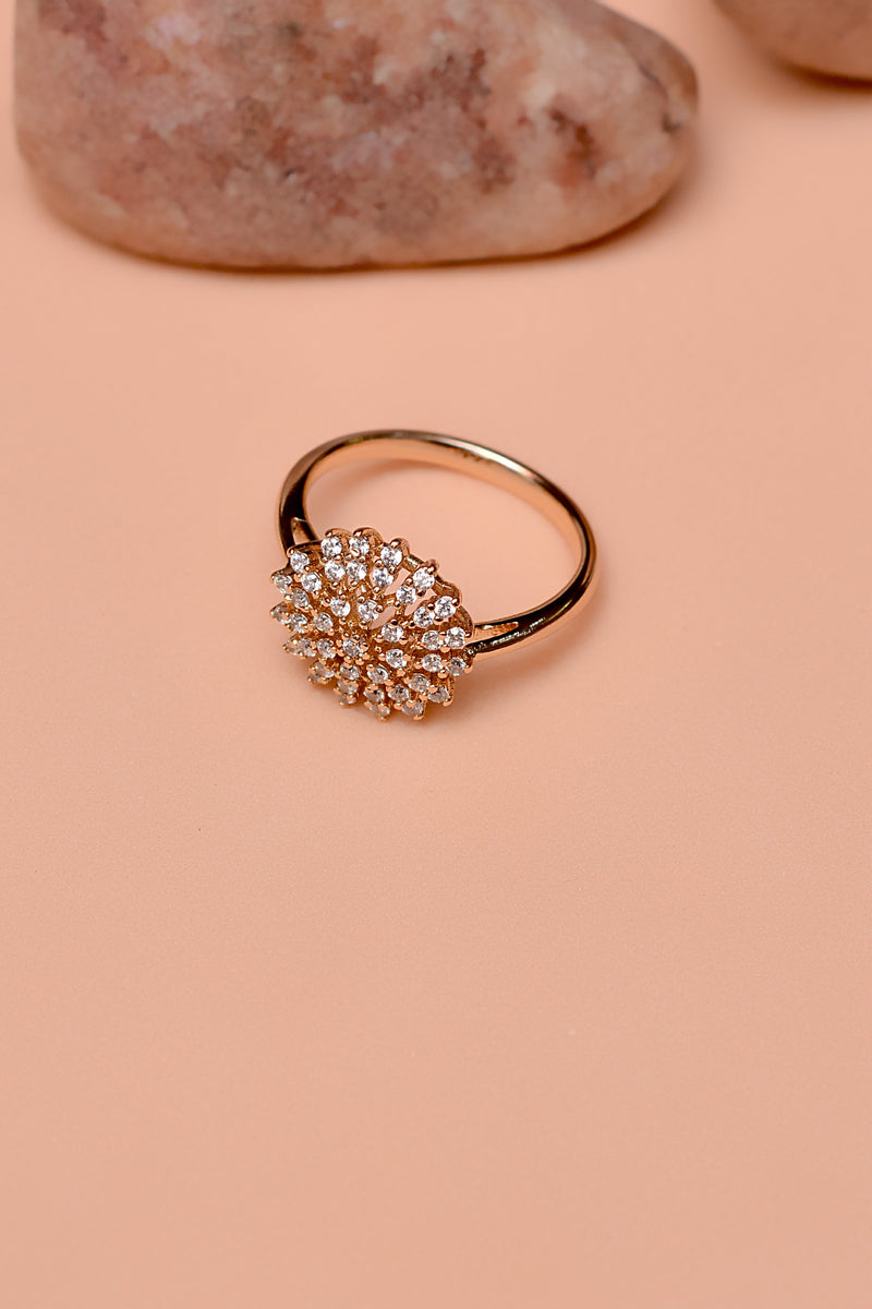 Size 6 Daily Wear Golden Ring