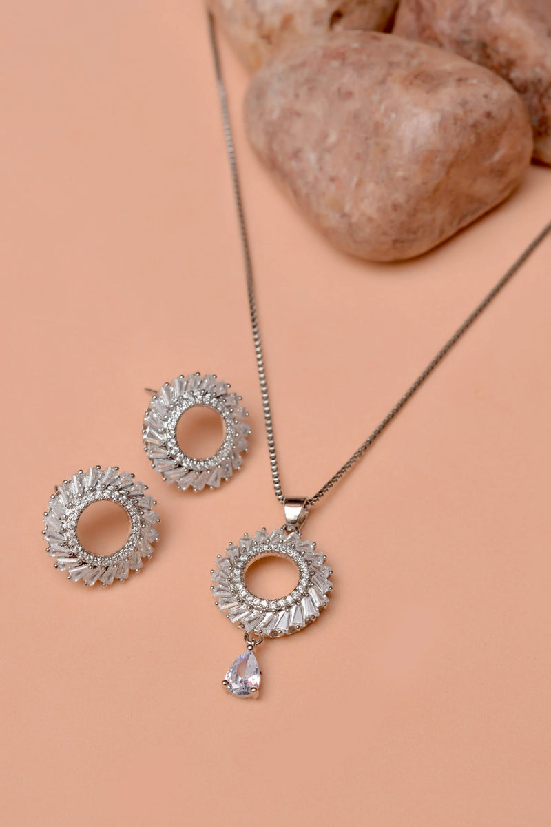 Daily Wear Silver Locket Set