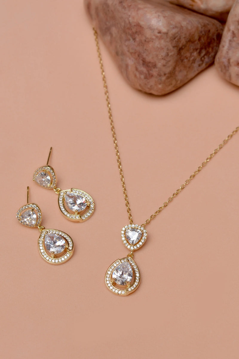 Daily Wear Golden Locket Set
