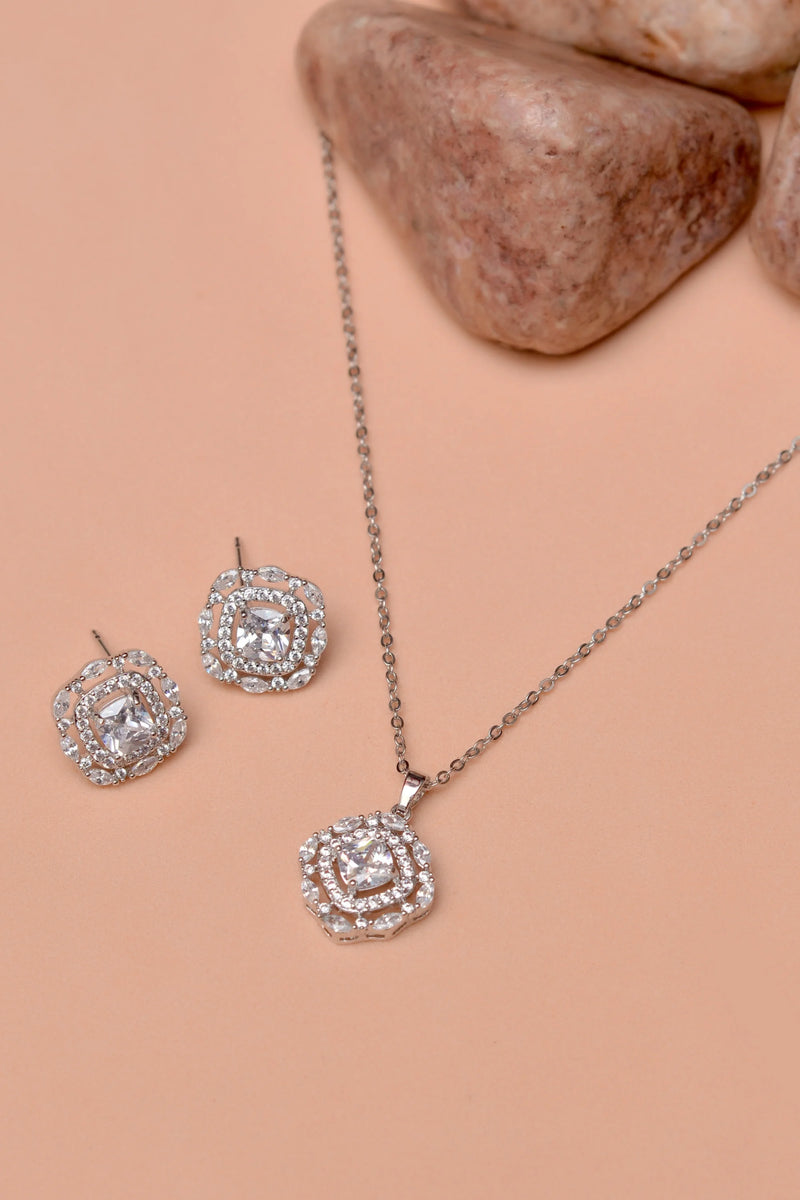 Daily Wear Silver Locket Set