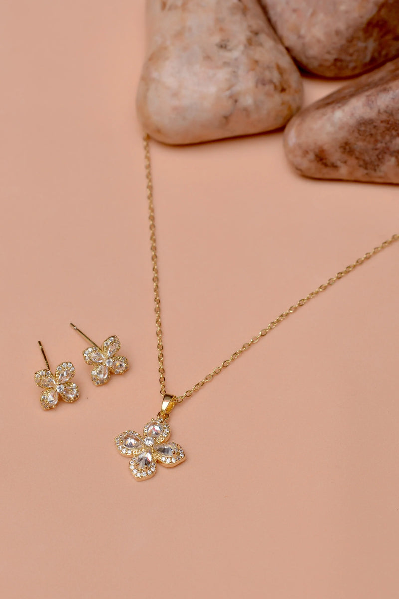 Daily Wear Golden Locket Set