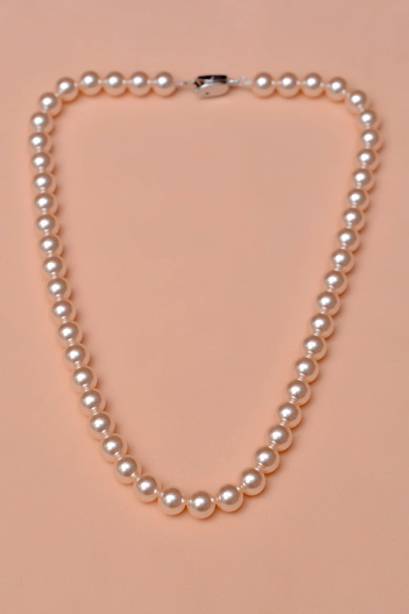 Daily Wear White Maala Necklace