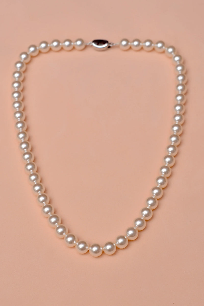 Daily Wear White Maala Necklace