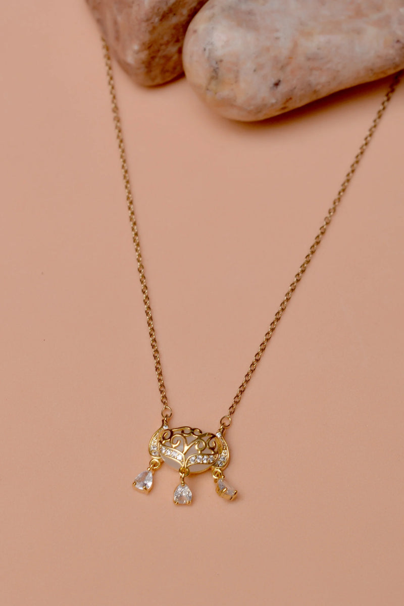 Daily Wear Golden Locket Pendant
