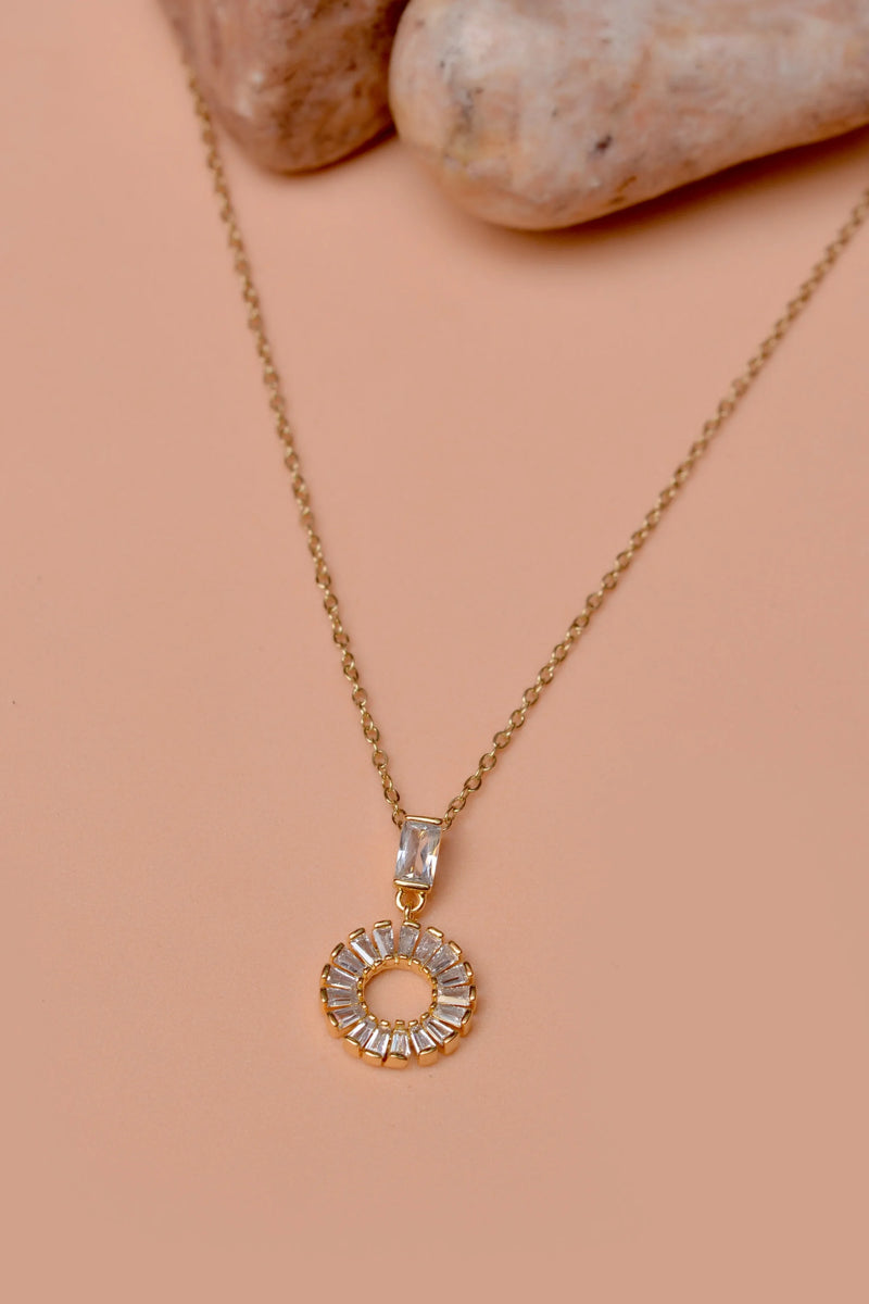Daily Wear Golden Locket Pendant