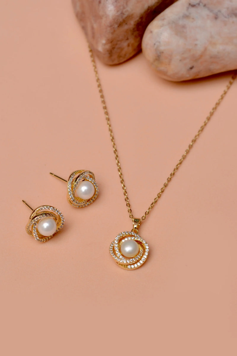 Daily Wear Locket Set