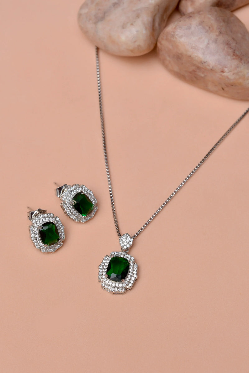 Daily Wear Locket Set