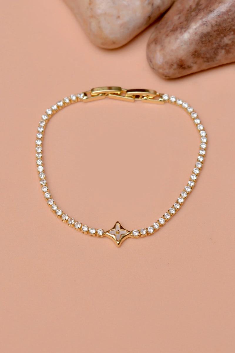 Daily Wear Golden Bracelet