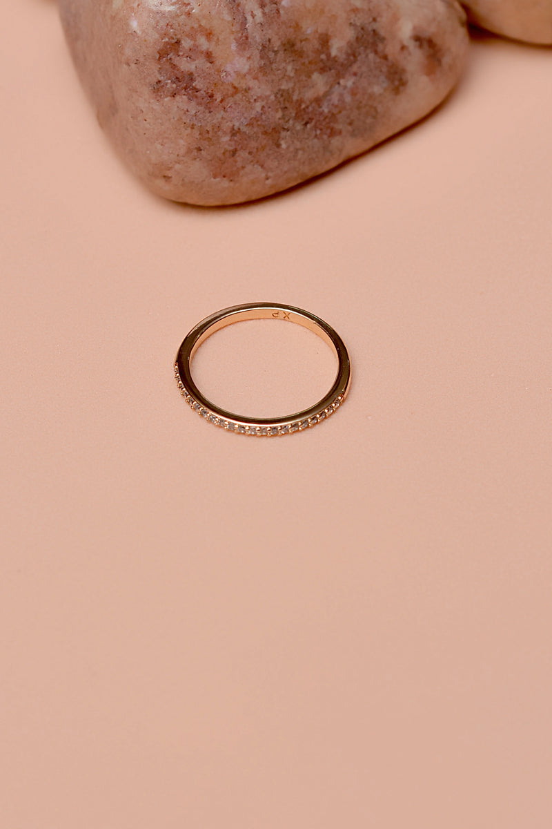Size 8 Daily Wear Golden Ring