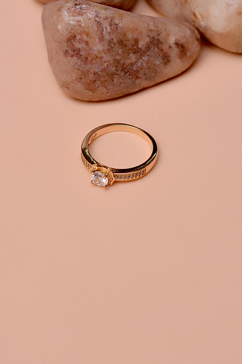 Size 9 Daily Wear Golden Ring