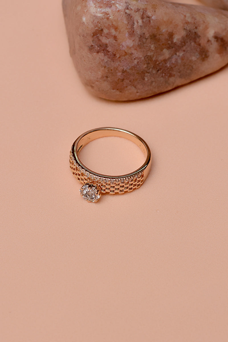 Size 8 Daily Wear Golden Ring