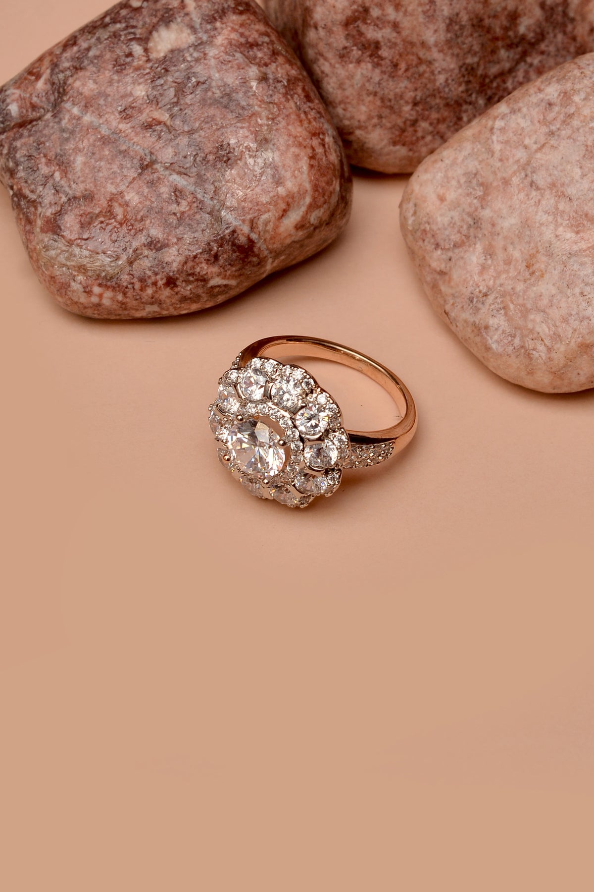 Size 7 Party Wear Dual Tone Ring