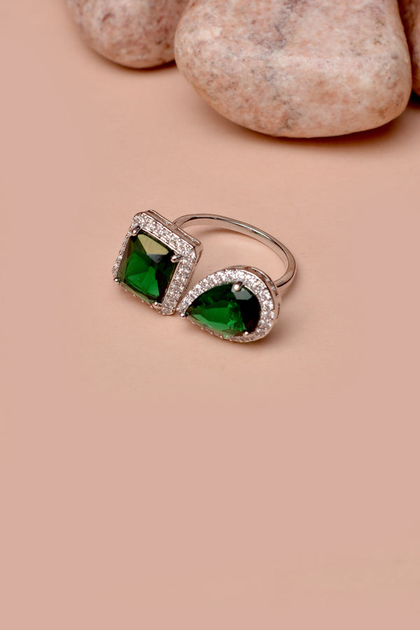 Size 0 Party Wear Green Ring