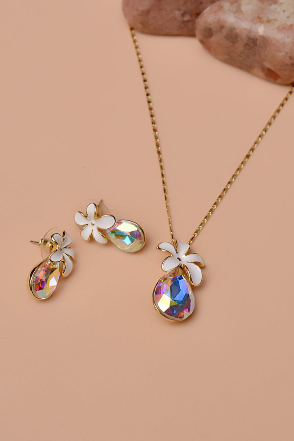 Party Wear Multicolor Locket Set