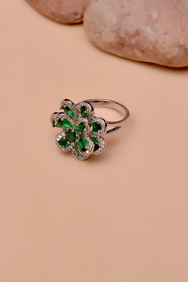 Size 0 Party Wear Green Ring
