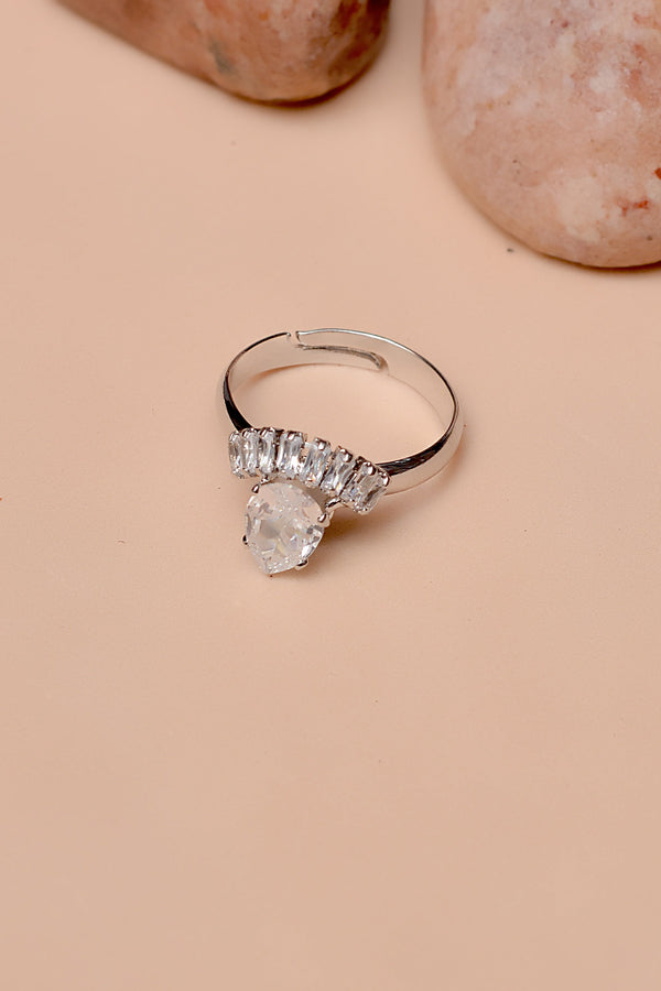 Size 0 Party Wear Silver Ring