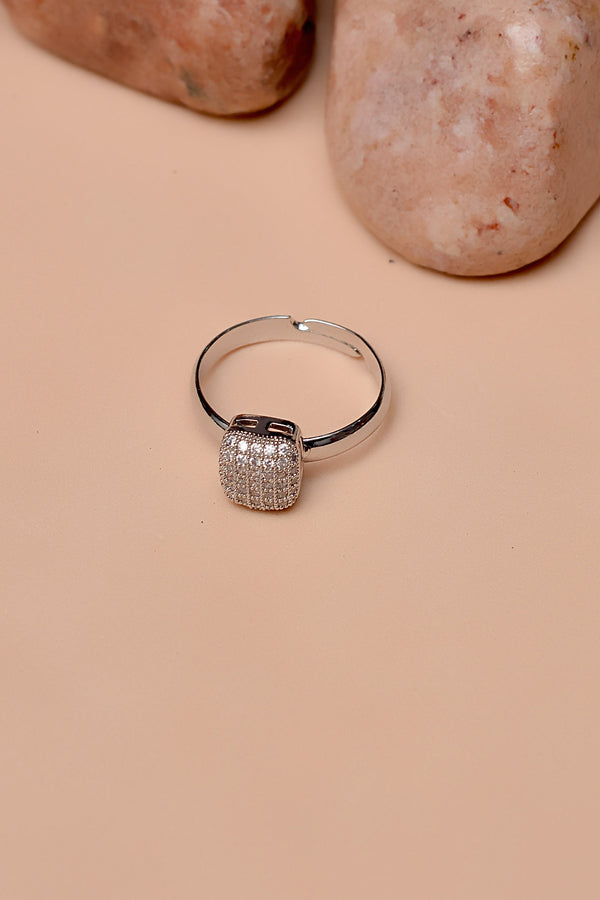 Size 0 Party Wear Silver Ring