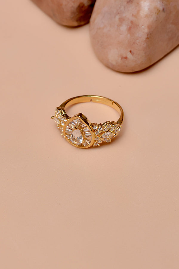 Size 0 Party Wear Golden Ring