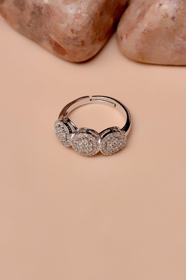 Size 0 Party Wear Silver Ring