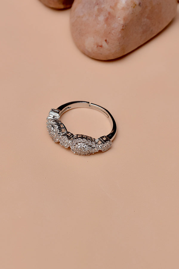 Size 0 Party Wear Silver Ring