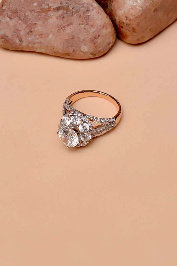 Size 7 Party Wear Dual Tone Ring