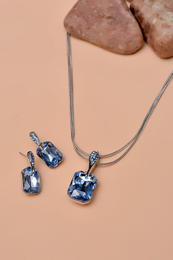 Party Wear Blue Locket Set